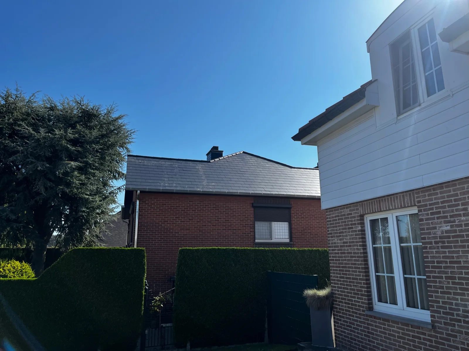 Volledige dakrenovatie met nieuwe leien